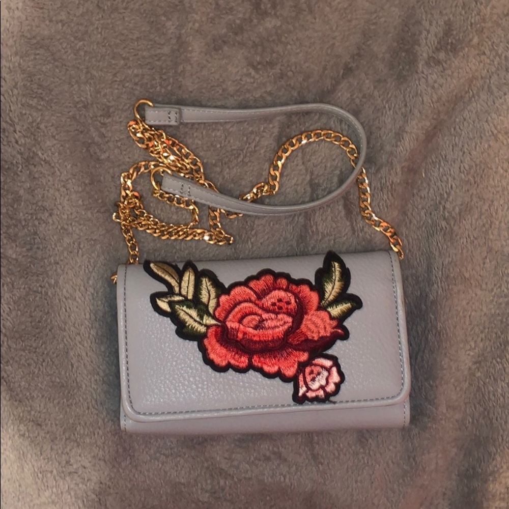 Embroidered bag